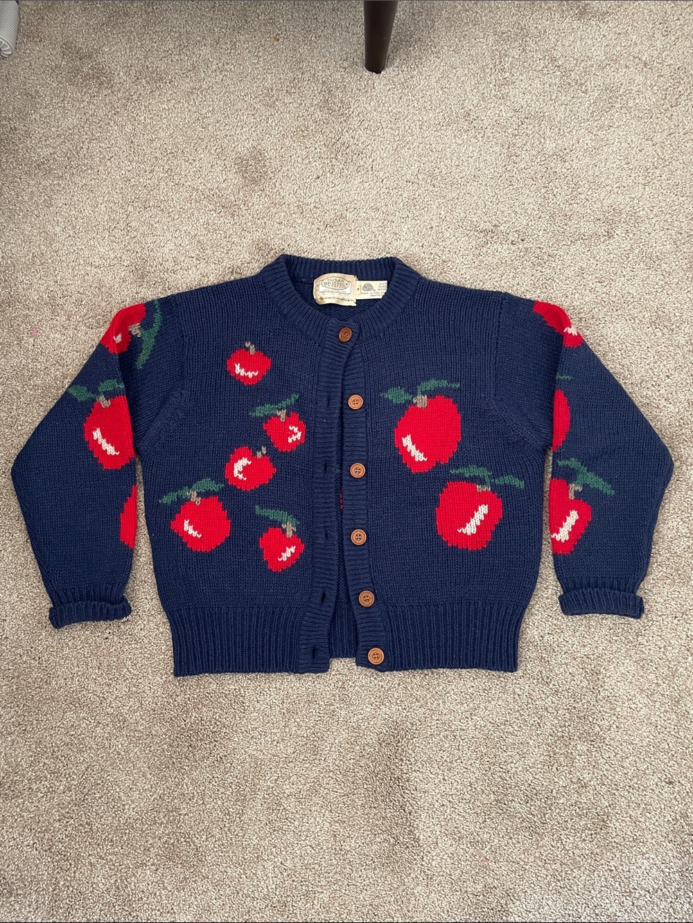 Susan Bristol Vintage Novelty Print Cardigan Sweater Fall Apple Size Medium